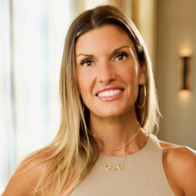 Candace Barry, Global Real Estate advisor at Pacific Sotheby's International Realty